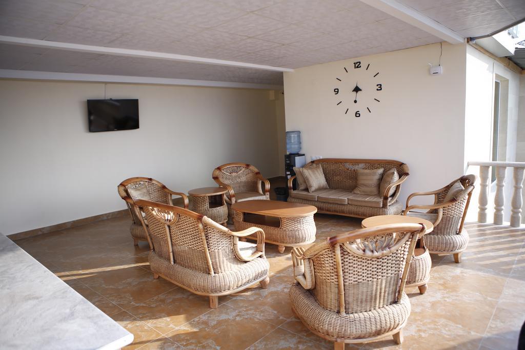 Gayane Hotel Алаверди Екстериор снимка