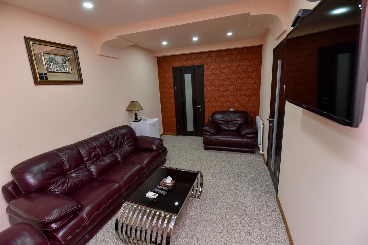 Gayane Hotel Алаверди Екстериор снимка