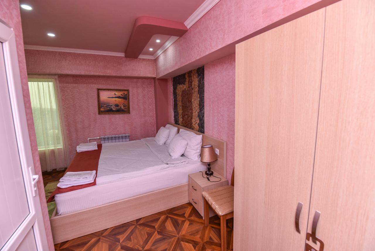 Gayane Hotel Алаверди Екстериор снимка