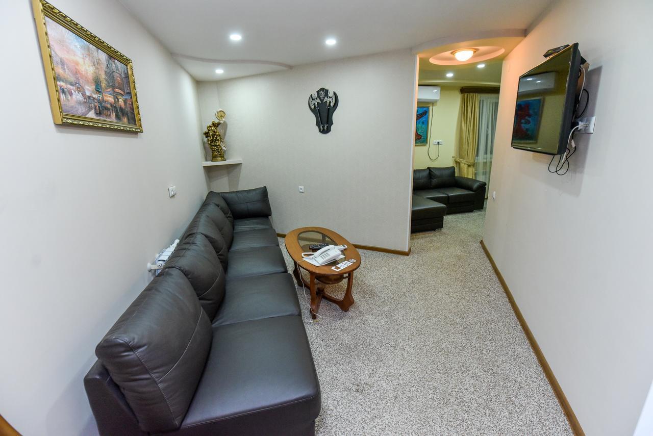 Gayane Hotel Алаверди Екстериор снимка